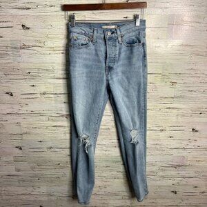 Levi's Wedgie Straight Women's Jeans Size 26  Light Denim distressed